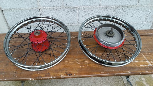 Coppia ruote moto guzzi - moto,